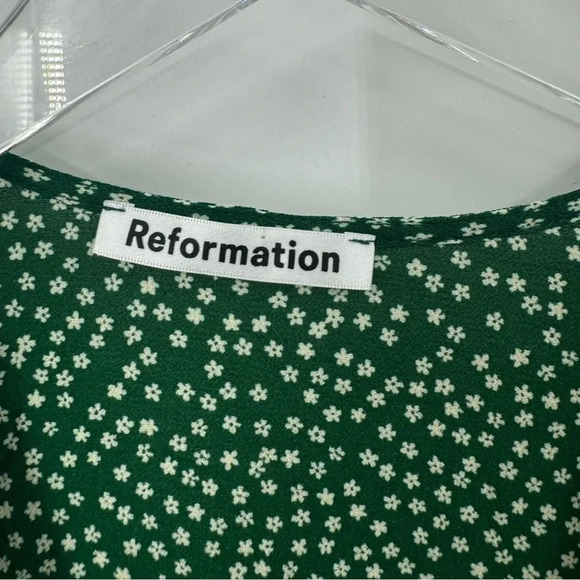 Reformation Sammy Mini Wrap Dress Green Daisies Size XS B1177 - Picture 4 of 5